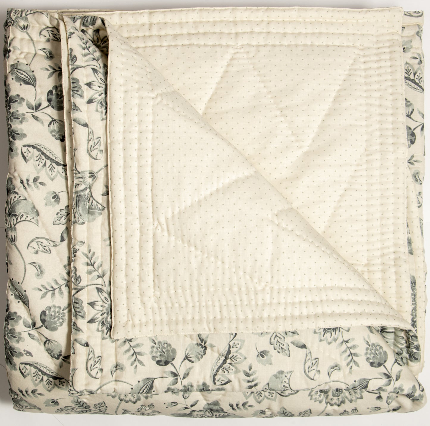 Passiflora in Seafoam Bedcover