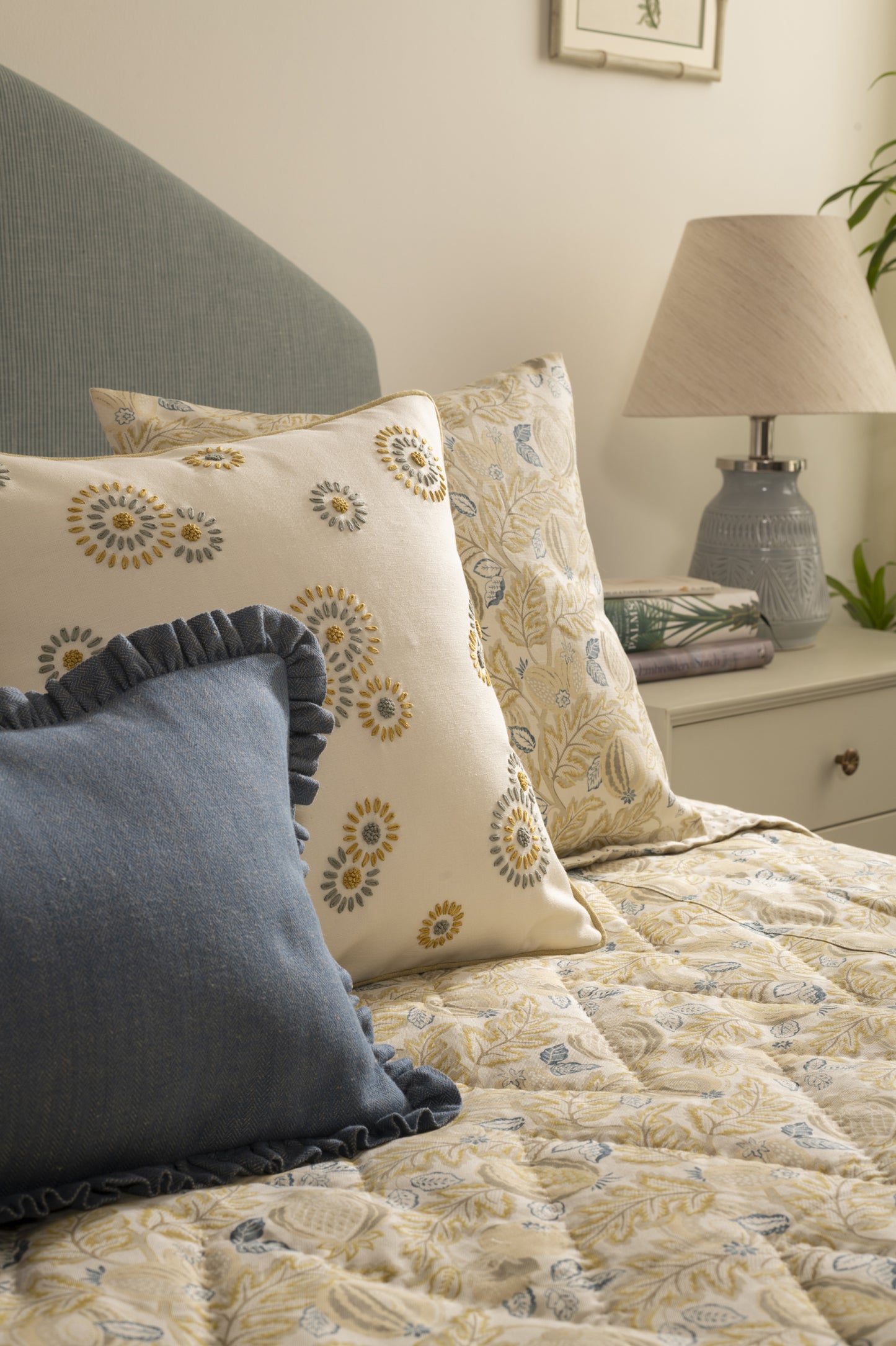 Anar Garden in Gold Bedcover